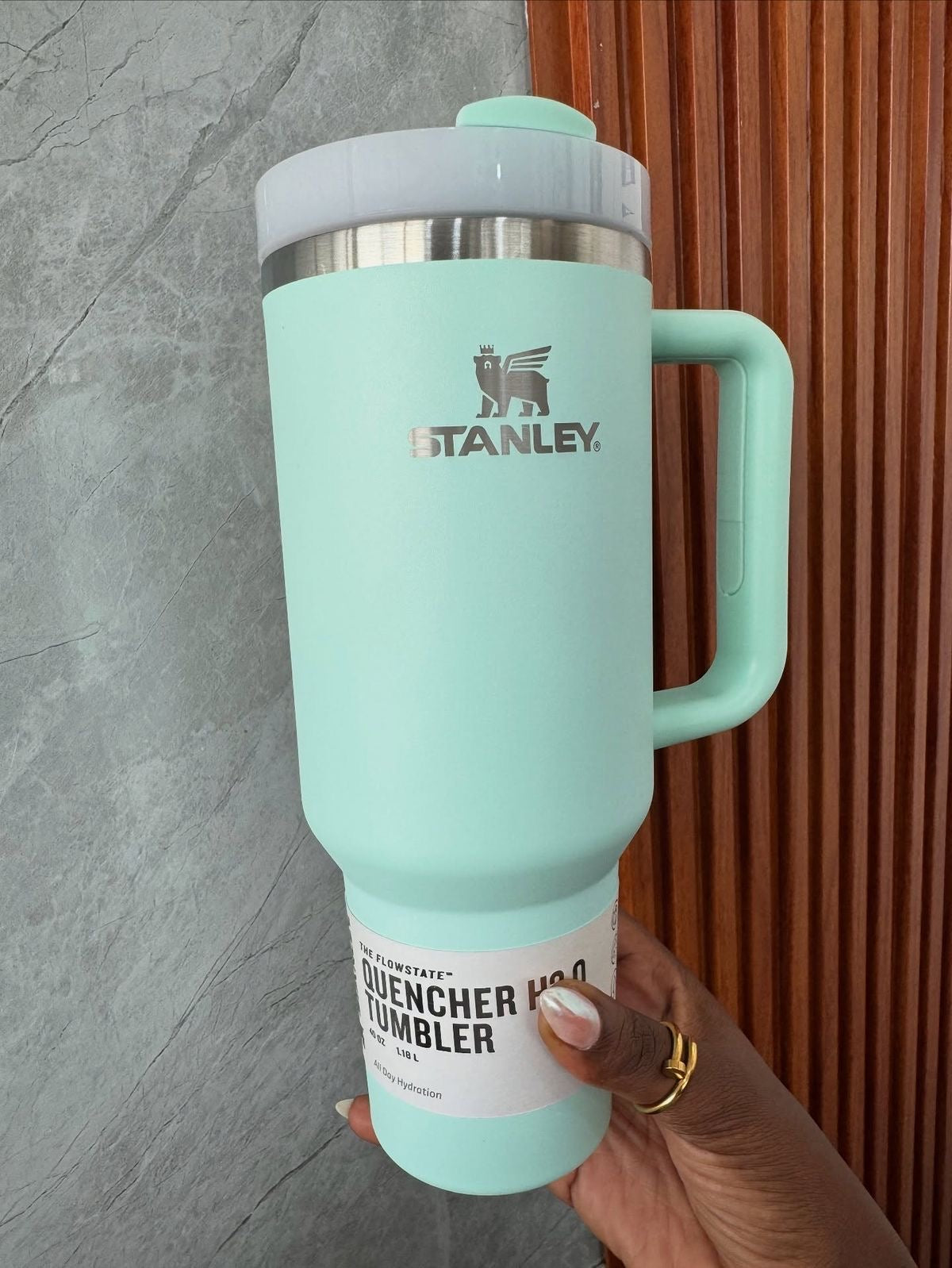 Stanley Quencher H2.0 FlowState
Tumbler